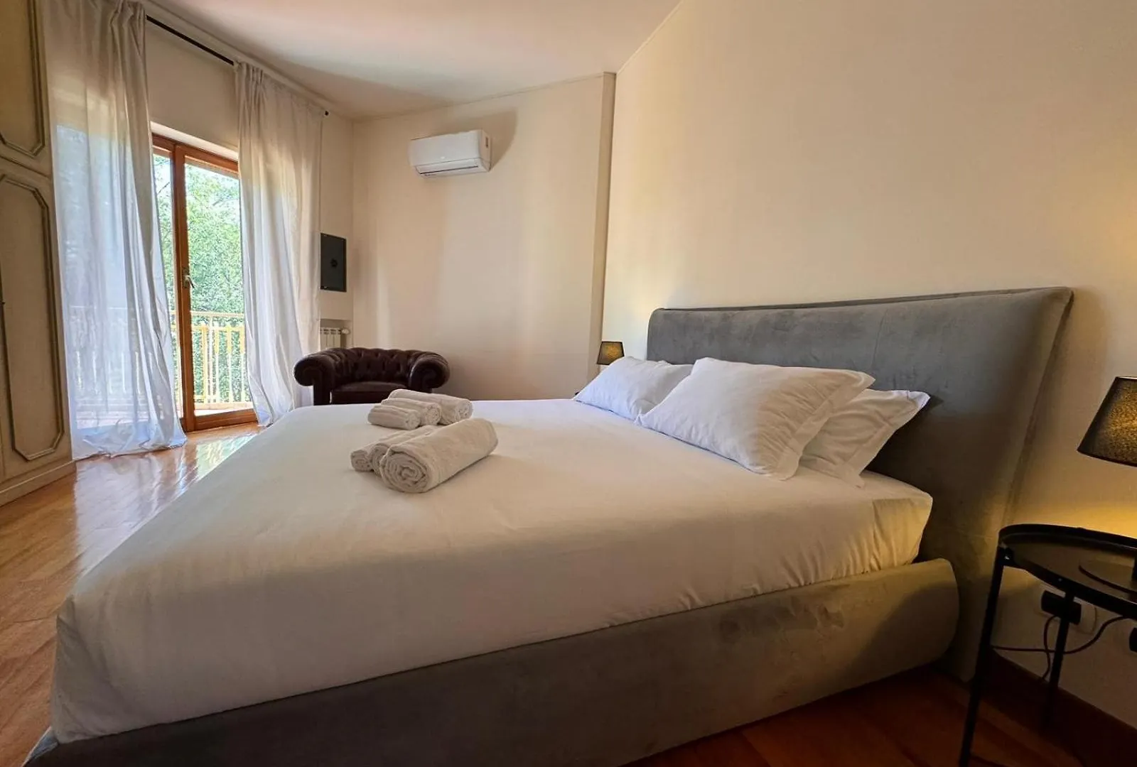 Lux Apartment San Paolo Rome 0*,  Italy